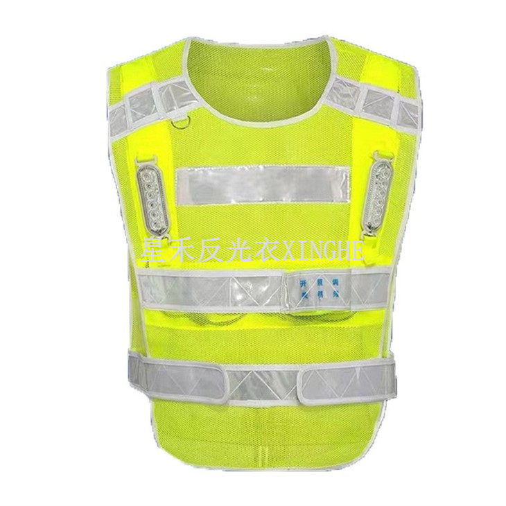 Forbedret synlighet LED sikkerhetsrefleksvest