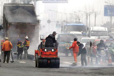 Hvorfor skal veiarbeidere bruke refleksvester?