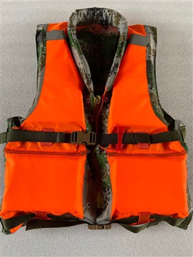 Det finnes mange typer redningsvester