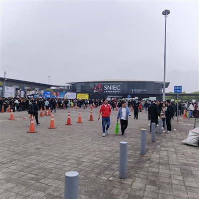 Hurtigtørrende reflekterende t-skjorte vedlikeholdsmetoder